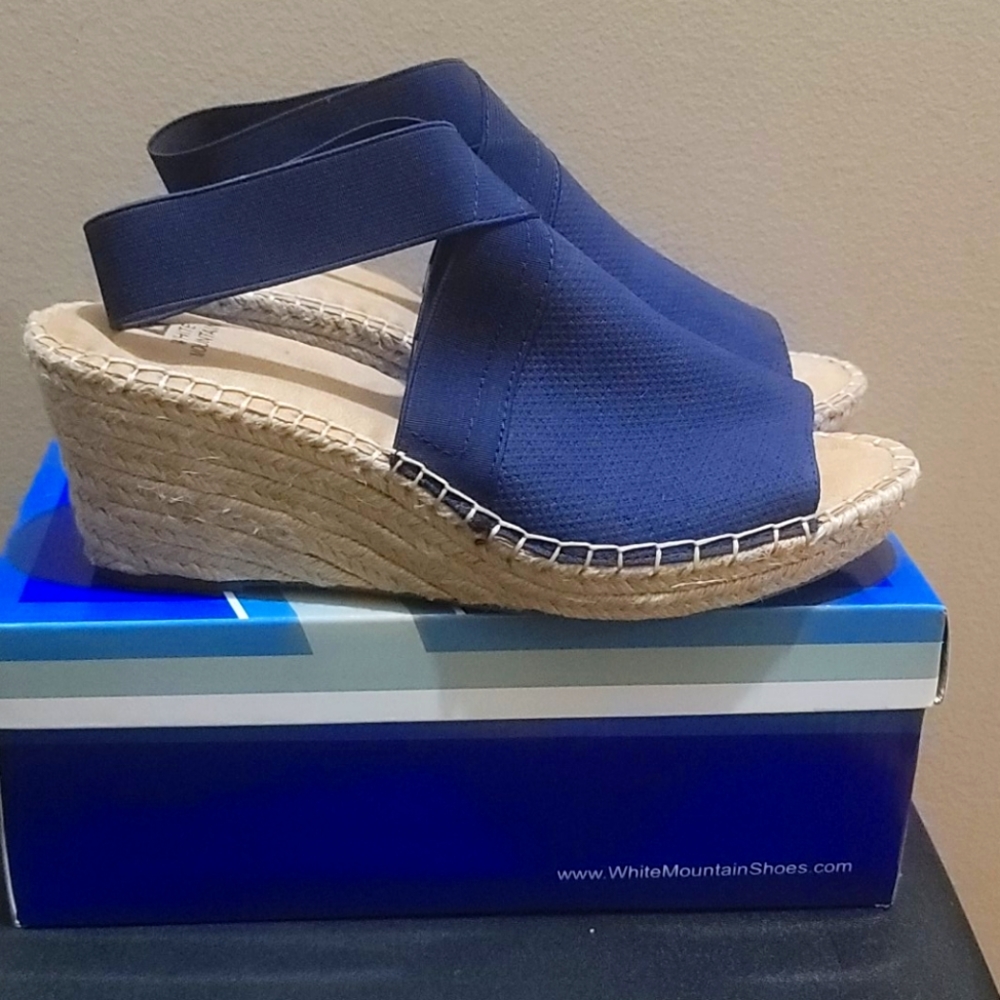 Sandal